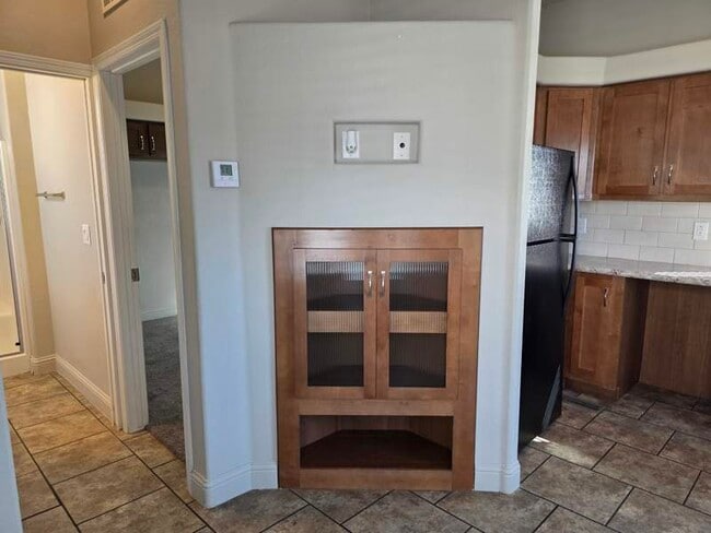 Photo - 342 S 40th St