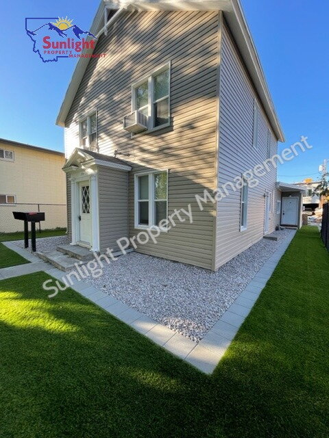 Photo - 216 N 33rd St