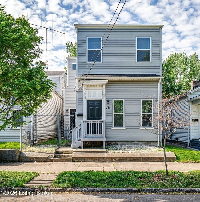 Building Photo - 718 Camp St
