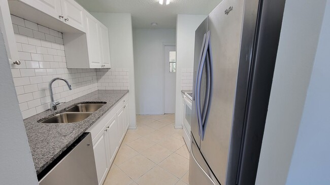 Photo - 4531 67th St W Unit B