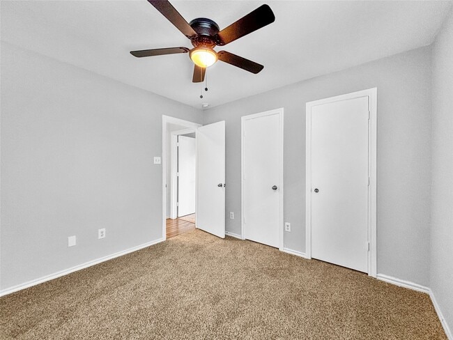 Photo - 4311 Amaryllis Ave