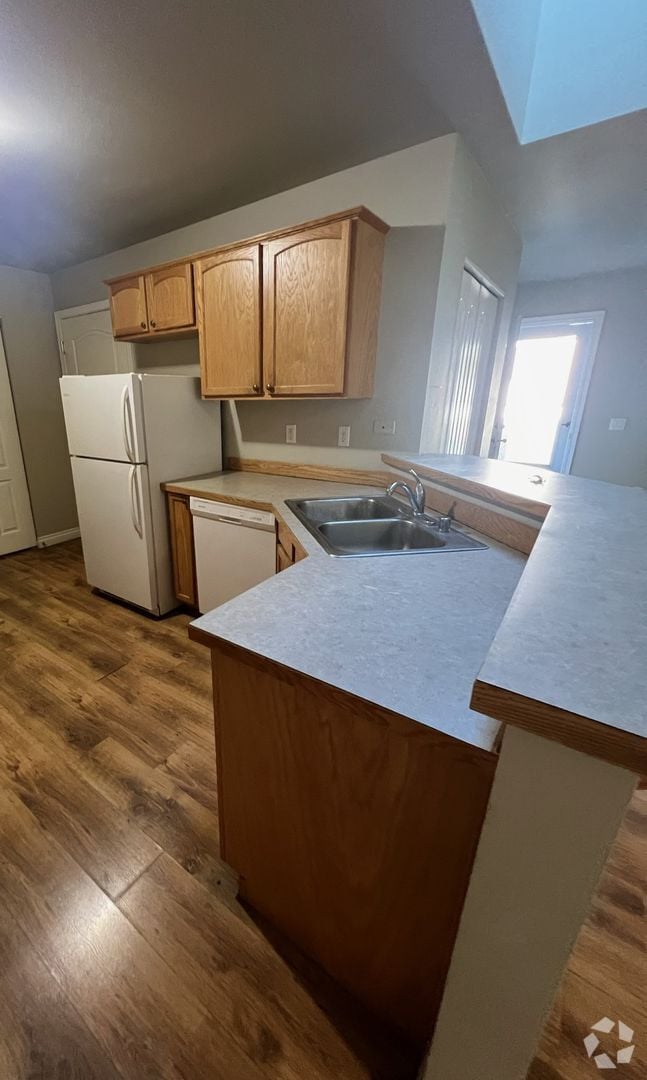 Building Photo - 511 G St Unit A Rental