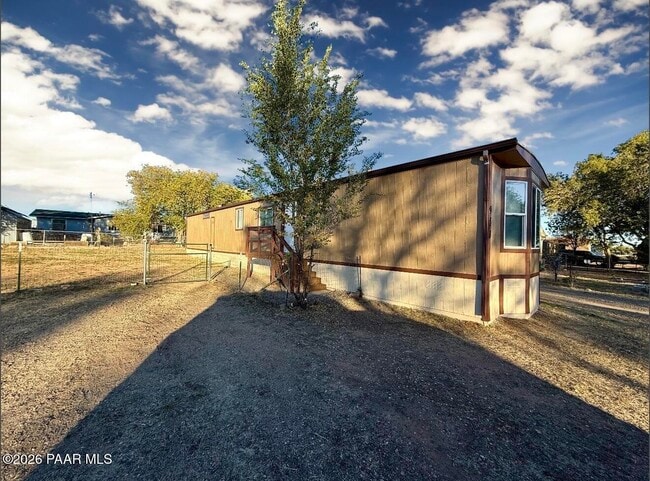 Photo - 950 Tumbleweed Dr