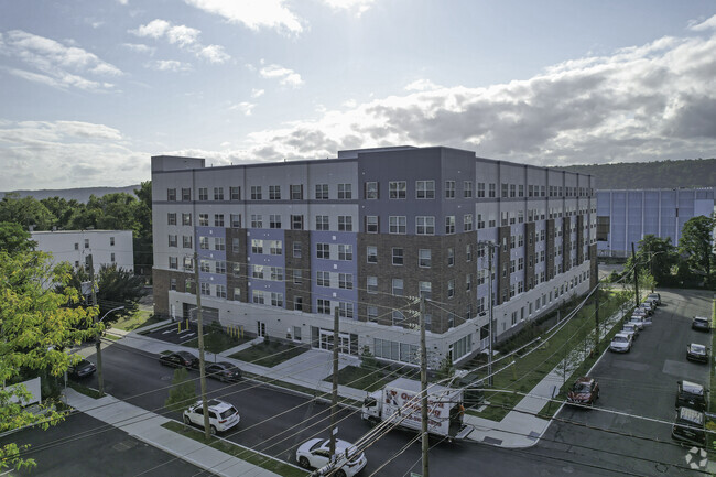 Point & Ravine - Point & Ravine Townhomes