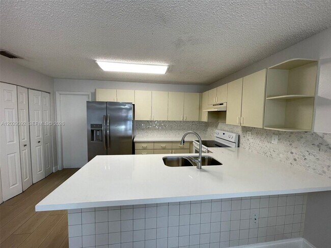 Photo - 1727 SW 136th Pl