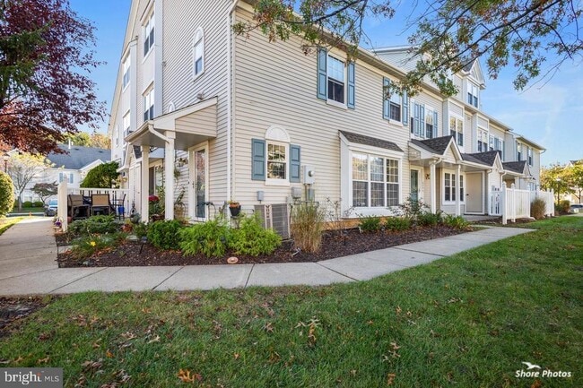 Building Photo - 806 Wharton Rd