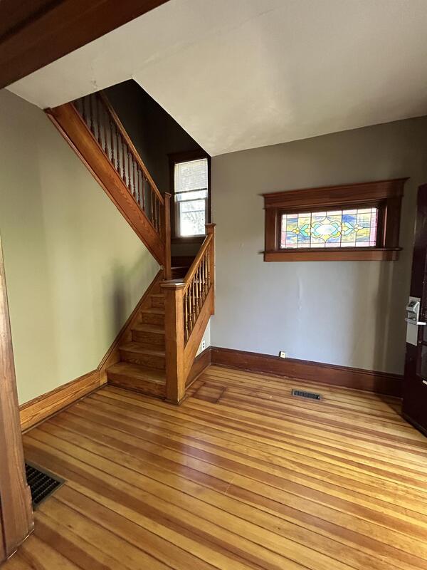 Photo - 1113 Vermont St