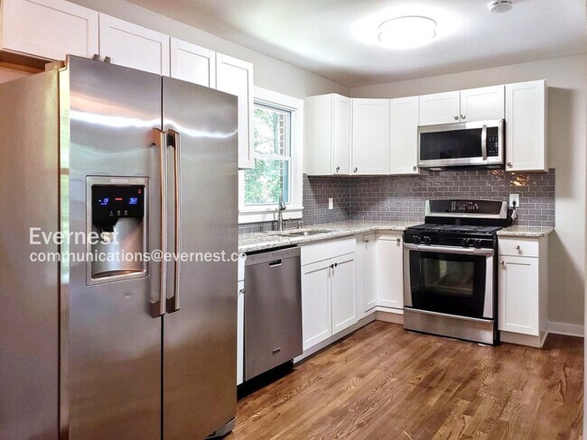 Photo - Updated 3 Bedroom Home in Mableton / Near ...