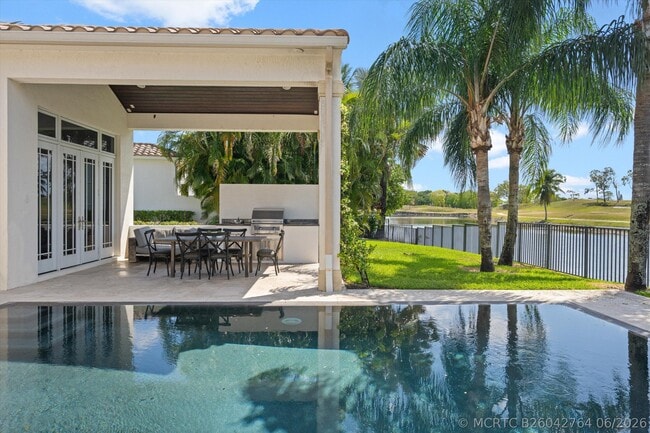 Building Photo - 12200 Sunnydale Dr