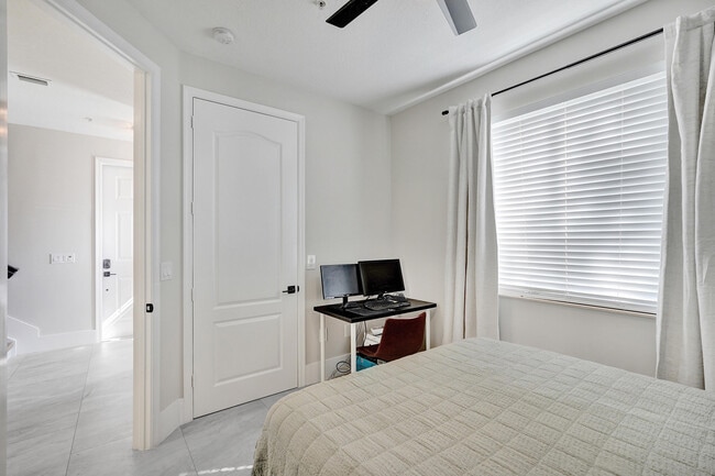 Photo - 3600 NW 5th Terrace