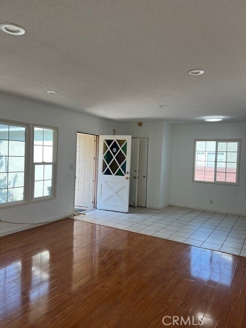 Building Photo - 16335 Doublegrove St Rental