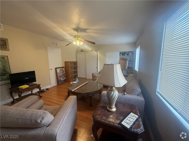 Building Photo - 2045 S Tenaya Way Rental