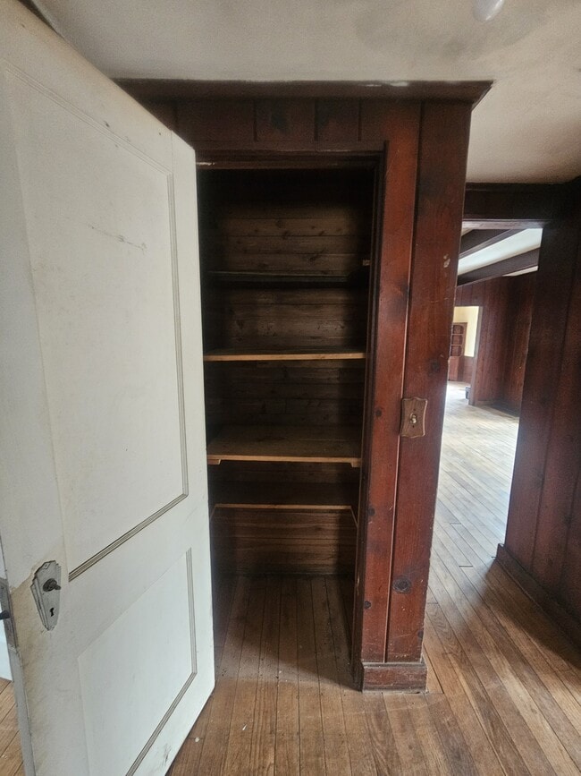 Photo - 9 Goldmont St