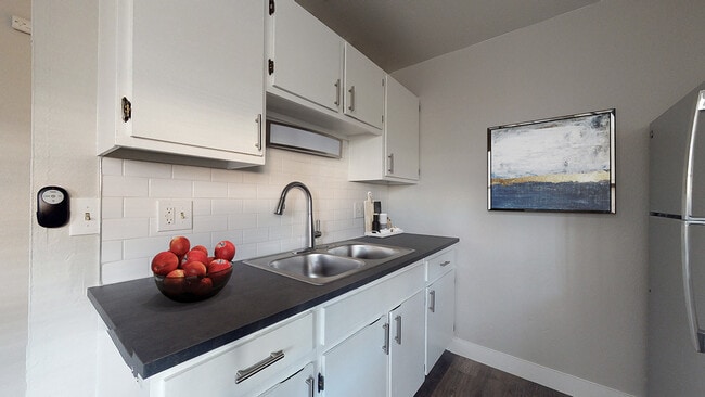 1BR1/BA Renovación con pisos de vinilo - Willowbrook Crossing