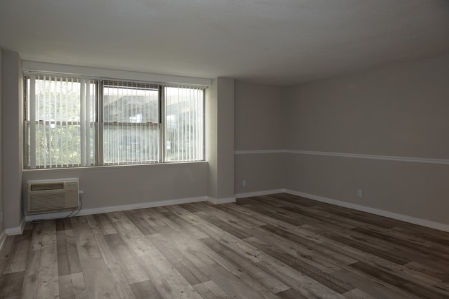 Photo - The Towers at Gateway City