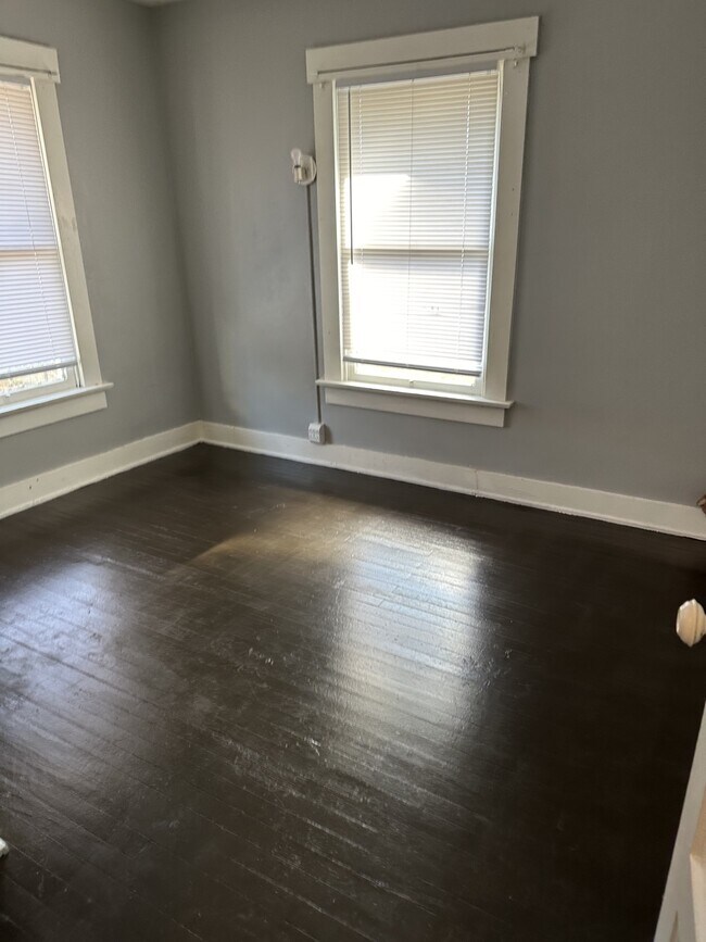 220 Rockwood Ave Apartments Dayton, OH