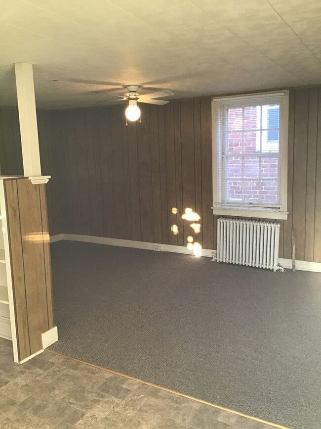 Photo - 118 E King St Apartamento Unidad B