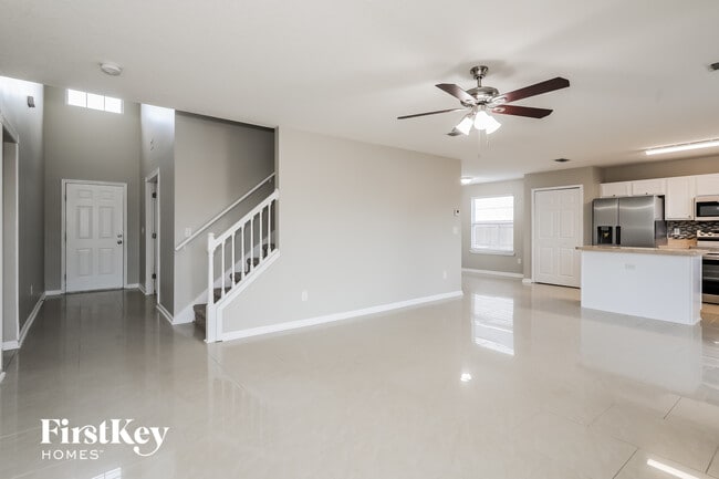 Photo - 1240 Loquat Ct