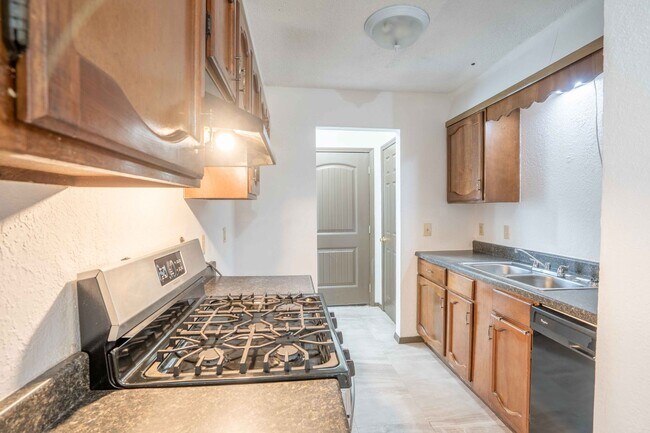 Photo - Coming Soon! 2 bed/1 bath!