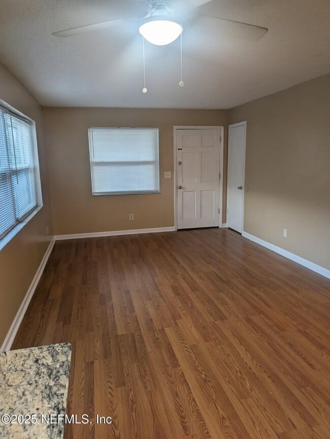 Photo - 408 13th Ave N Unit A