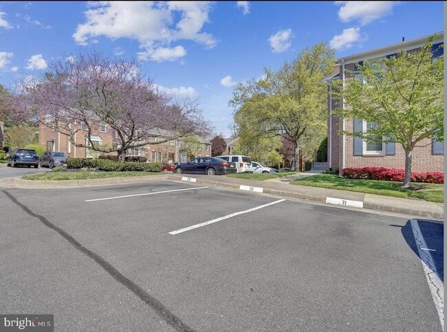 Photo - 3151 Borge St