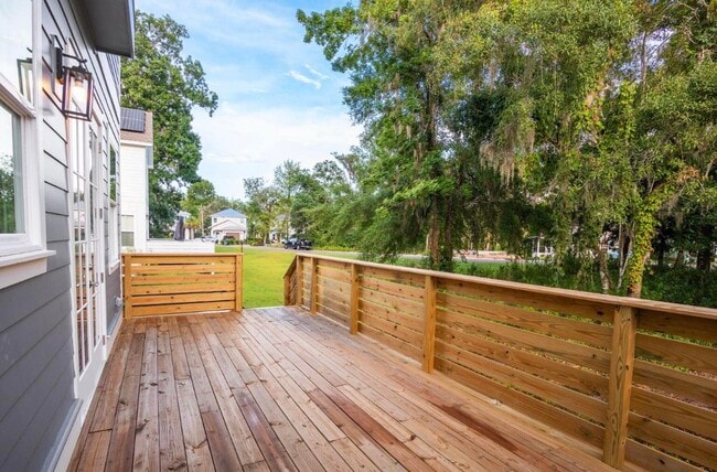 Photo - 219 Rearden Way