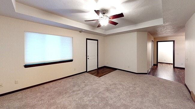 Photo - 3 BD, 2 BA IN TEA! LOCATION! LOCATION! LOCATION! AMENITY FILLED, PET FRIENDLY TOWN HOME! Unit 400 N Main Street #6