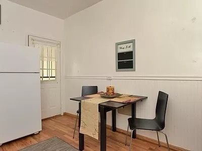 Photo - 144 W Cedar Ave