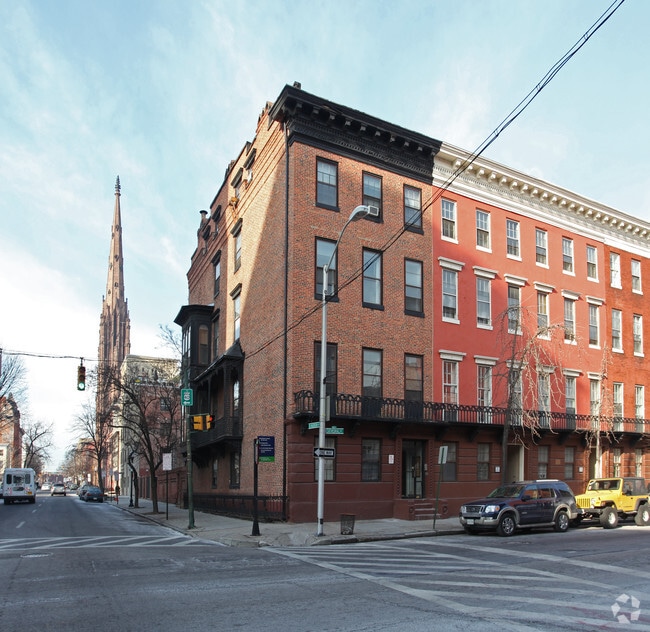 Building Photo - 800 Cathedral St Rental