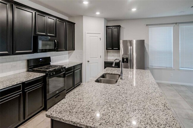 Photo - 5713 Pleasanton Pkwy
