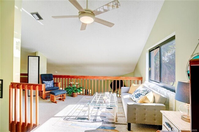 Photo - 233 NE Edgewater Dr Unit 204