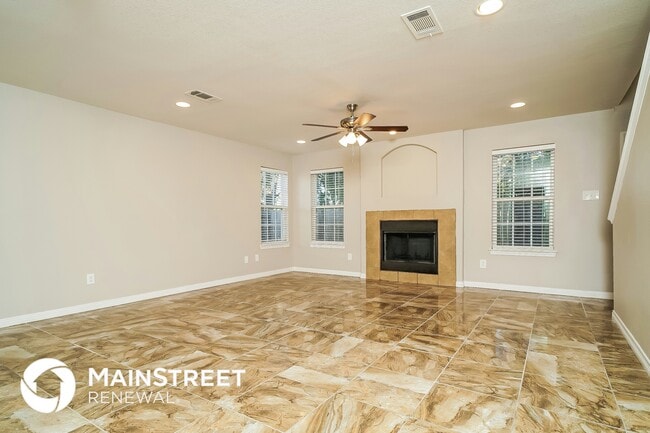 Photo - 214 Townsell Ct