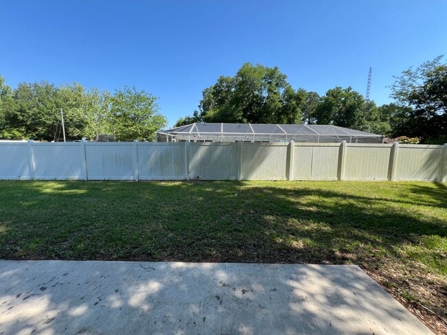 Photo - GORGEOUS 3 Bedroom, 2 Bathroom Home in Ocala!! Move In Ready!!!