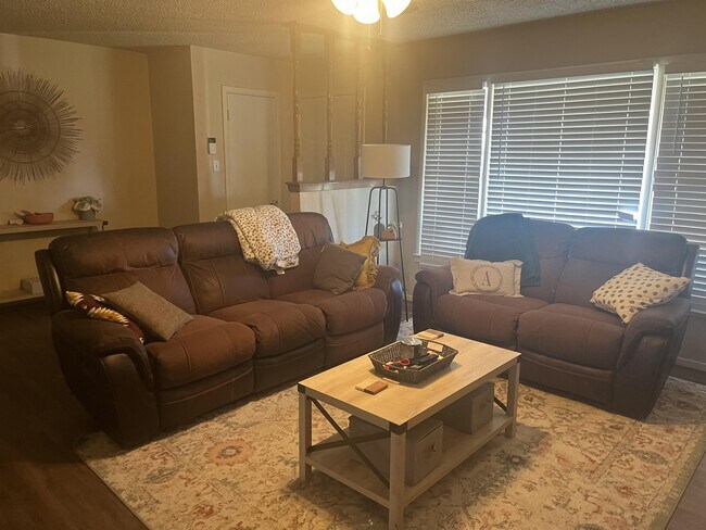 Photo - 3811 38th St