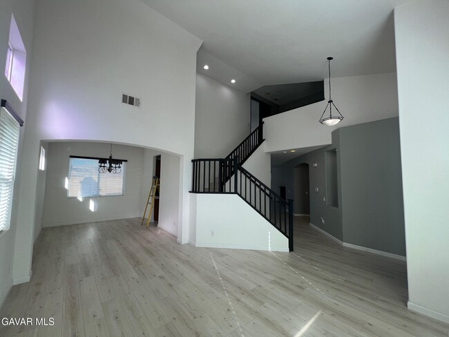 Photo - 4111 Vahan Ct