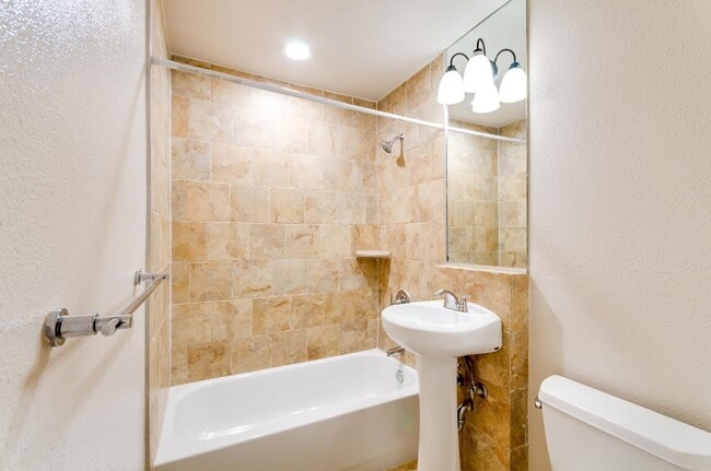 Canyonwood Apartments