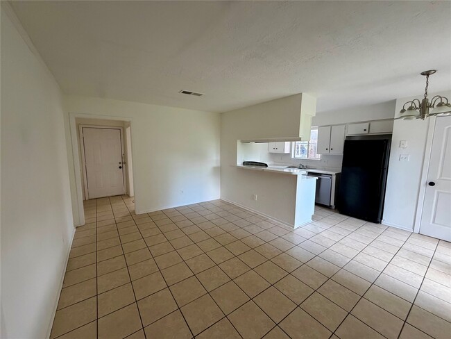 Photo - 12818 Segrest Dr