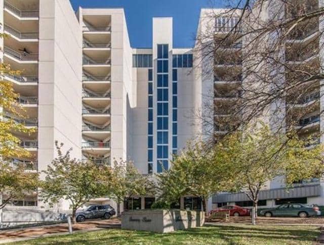 Photo - 900 19th Ave S Unidad 310