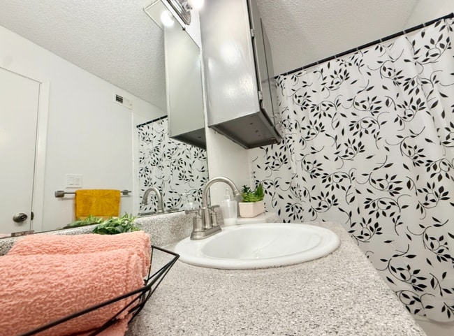 Photo - 3740 Little Rd Unit 4213