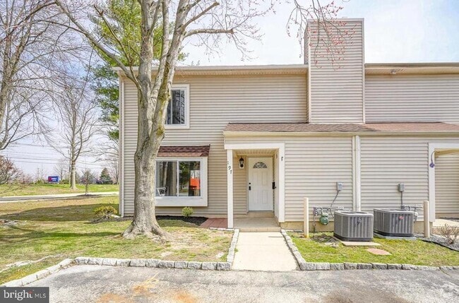 Building Photo - 197 Cypress Ct Rental