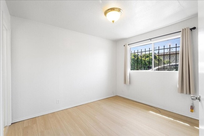 Photo - 1843-1847 E 25th St Unit 1847 E. 25th St. #8