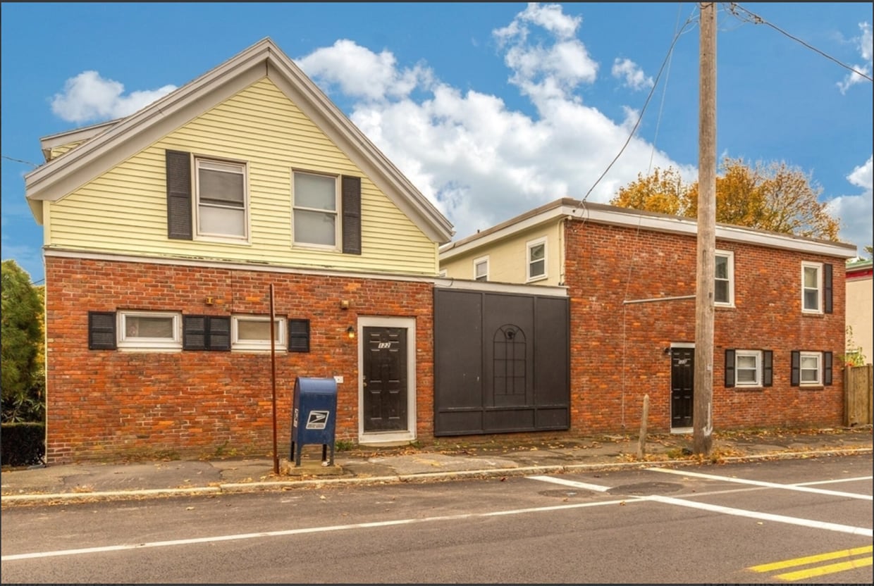 Photo - 122 Bridge St (Beverly, MA)