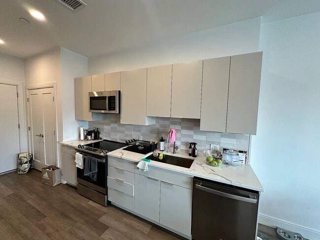 Photo - 957 Dorchester Ave Unit #2