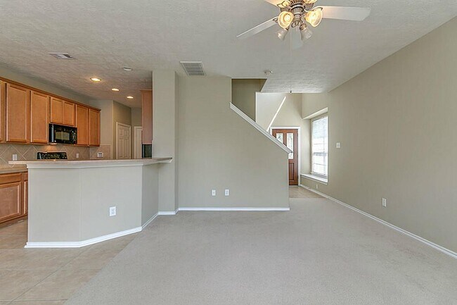 Photo - 19 Wickerdale Pl