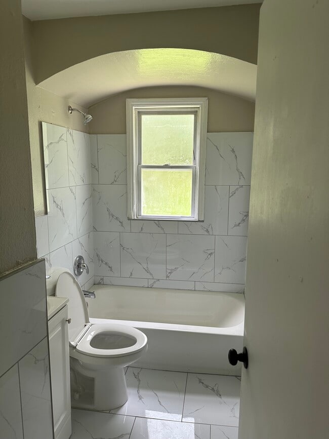 Photo - 10185 Winkler Dr