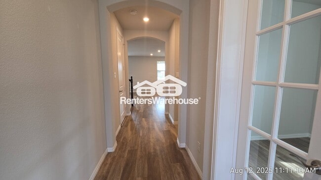 Photo - 2019 Tawakoni Dr Casa