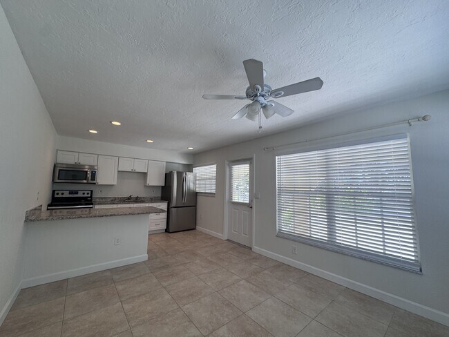 420 Palmetto Ct