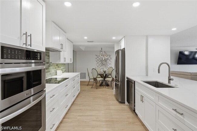 Photo - 5601 Turtle Bay Dr Unit 302