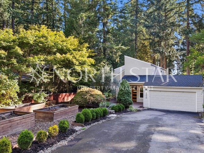 Building Photo - Lake Oswego Home for Lease – Fully Remodeled