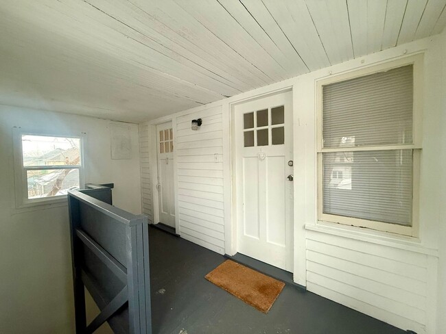 Photo - 335/337 Ardmore Dr Unit 335 Ardmore Dr